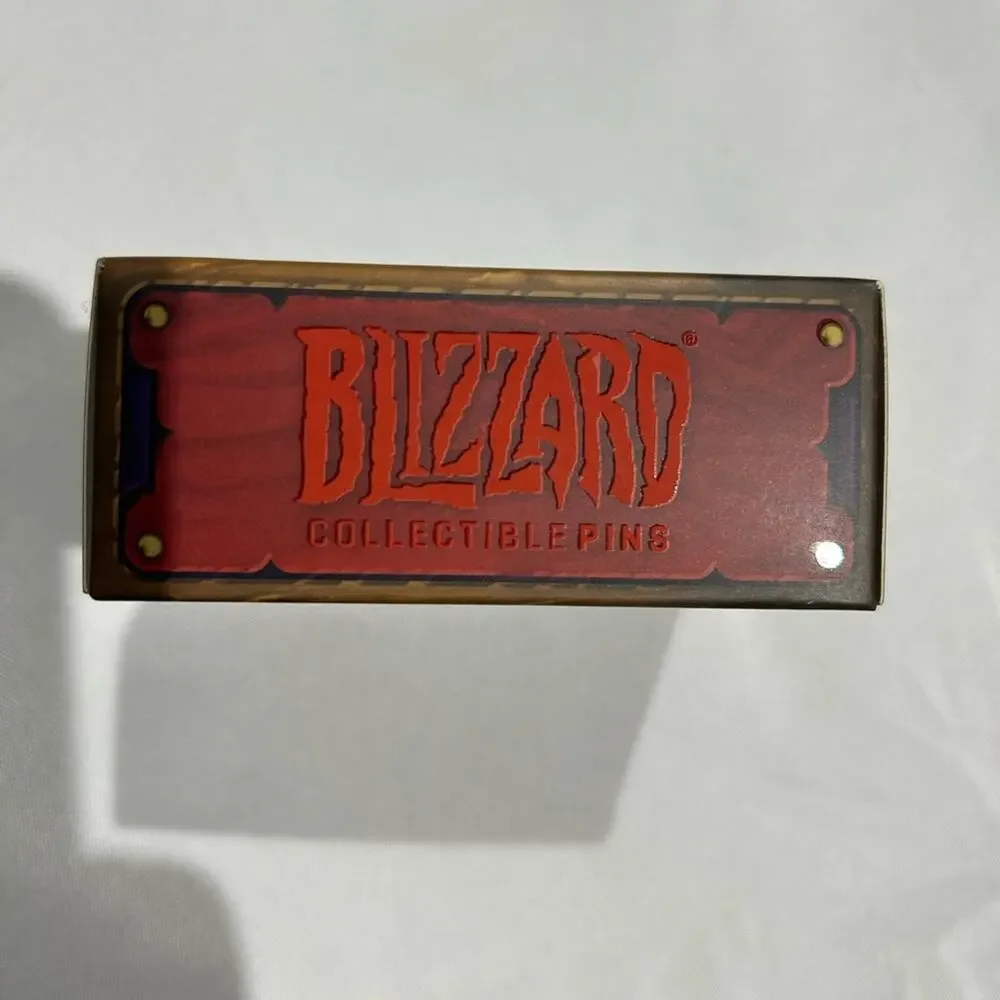 Leeroy Jenkins Collector's Edition Pin‎ - Gold and Red